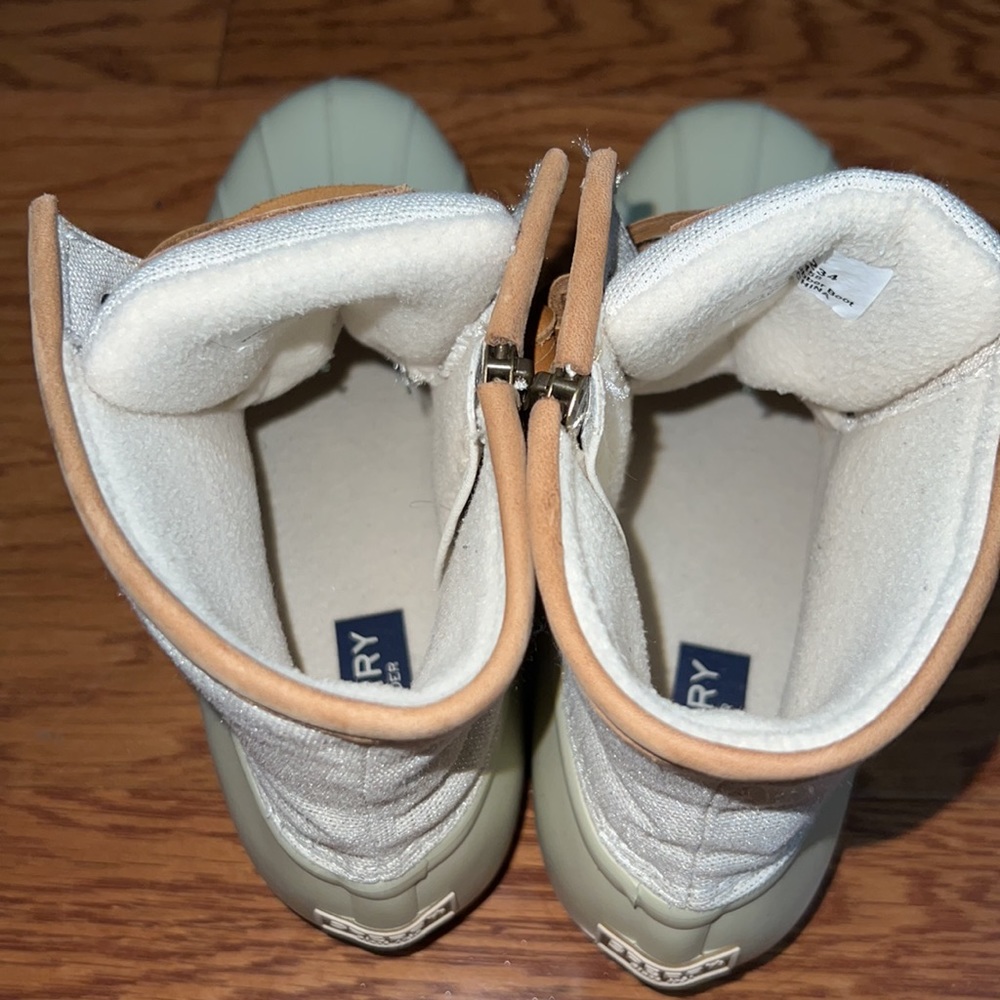 Like New Sperry Duck Boot - image 6
